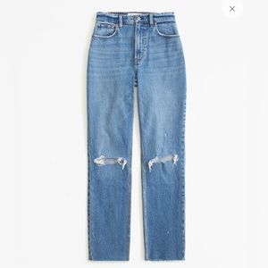 Abercrombie curve love ankle straight ultra high rise. Size 27.